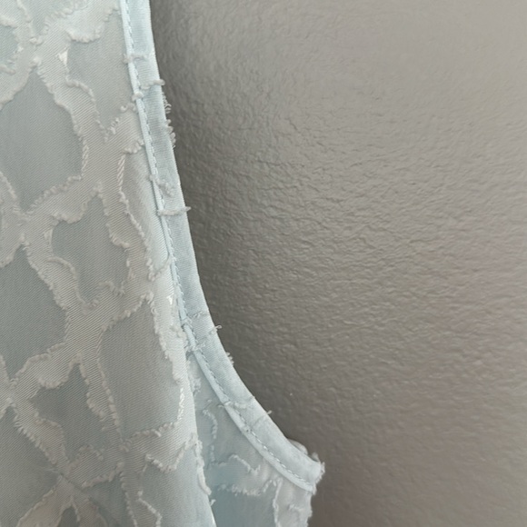 Market & Spruce Ezide Textured Mixed Materials Top, Size Large - Picture 5 of 7